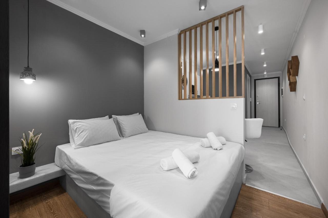 Westay Apartments, The Luxury Suites เทสซาโลนิกิ ภายนอก รูปภาพ