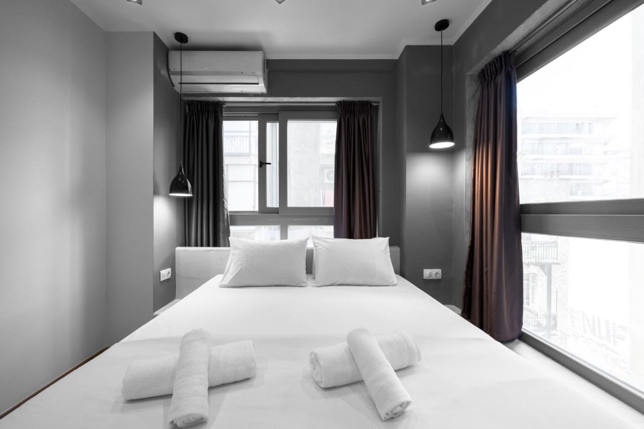 Westay Apartments, The Luxury Suites เทสซาโลนิกิ ภายนอก รูปภาพ