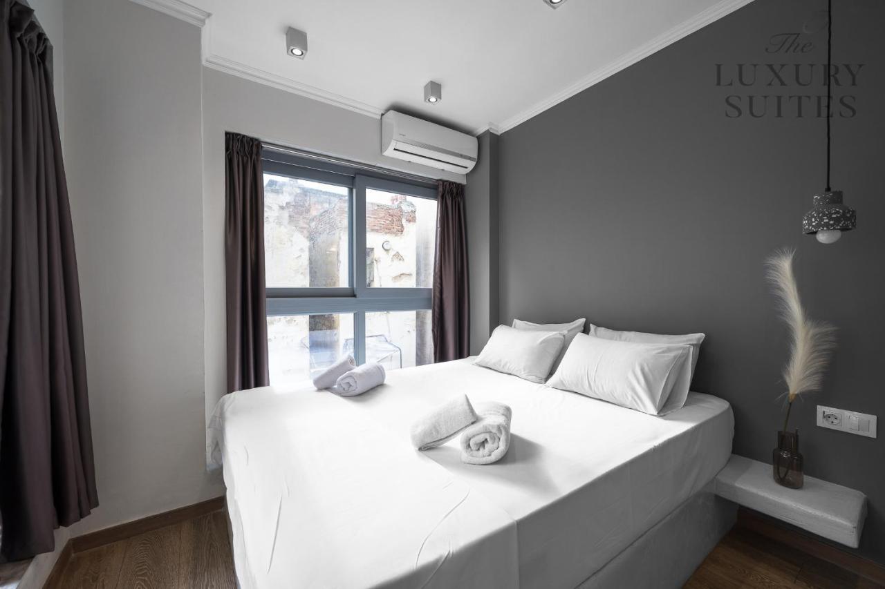 Westay Apartments, The Luxury Suites เทสซาโลนิกิ ภายนอก รูปภาพ