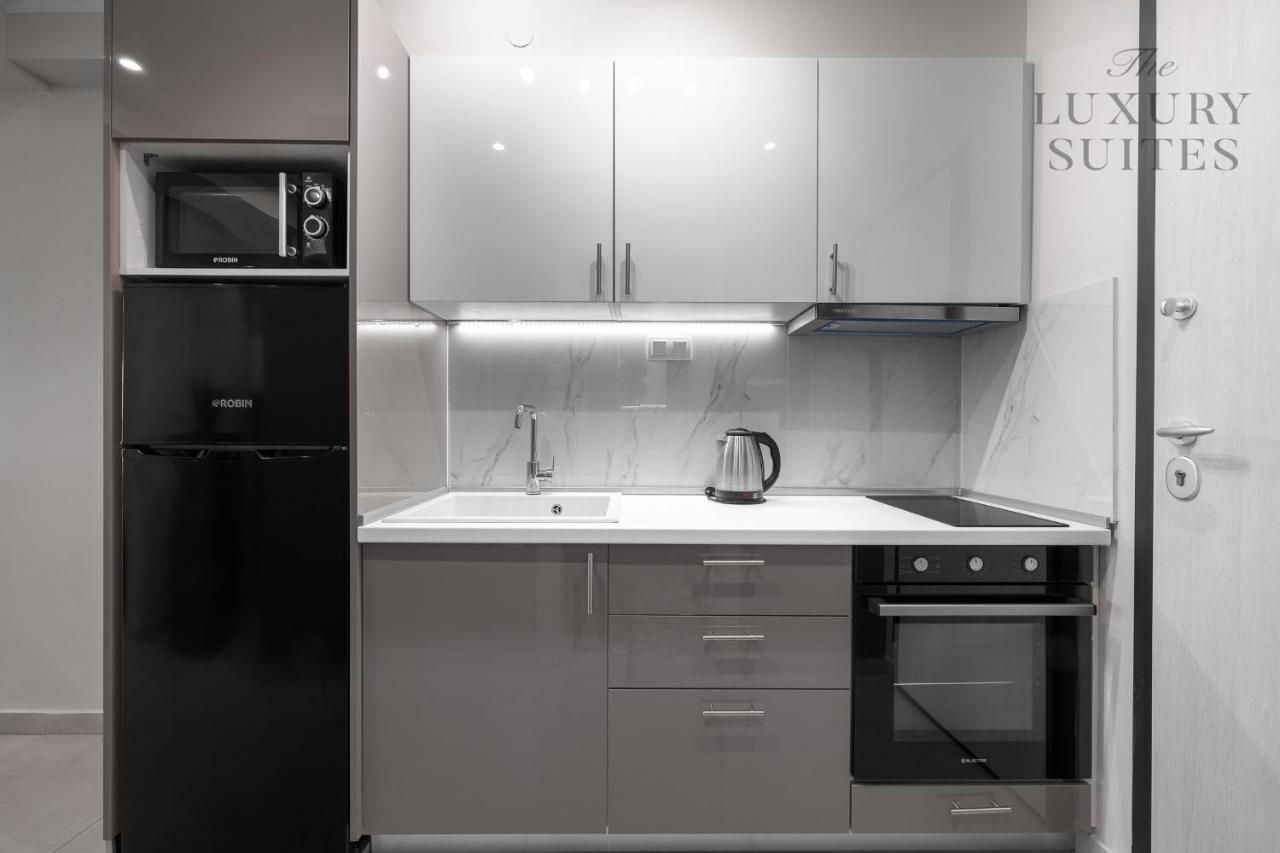 Westay Apartments, The Luxury Suites เทสซาโลนิกิ ภายนอก รูปภาพ